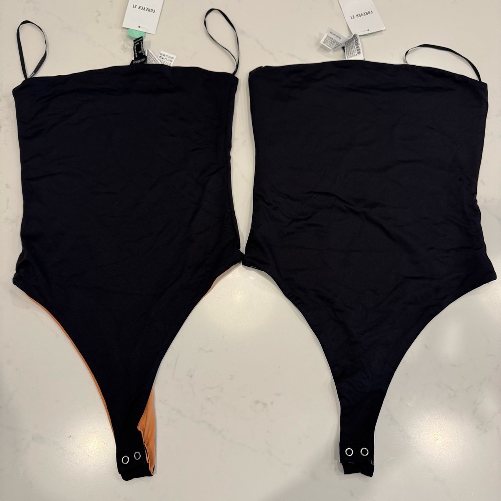 (Bundle) Two Reversible Strapless Thong Bodysuits: Black/Tan + Black/White : M